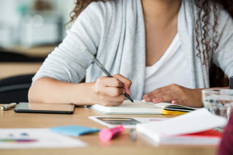 woman-at-work-taking-notes_925x – The Learning Curve